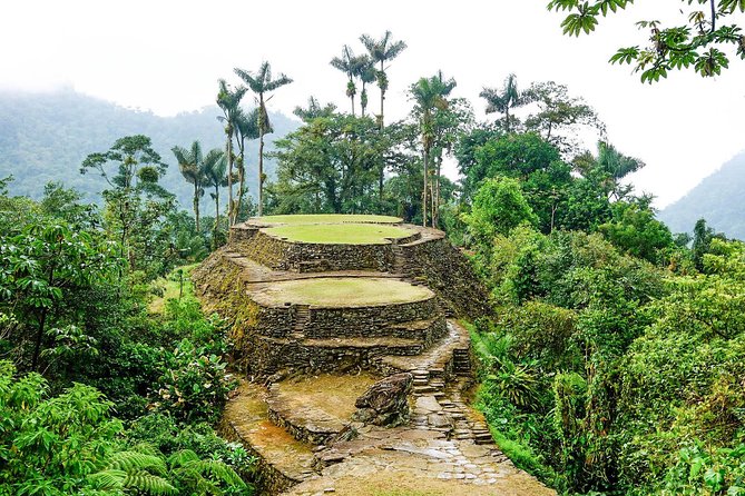 Ciudad Perdida Teyuna - Lost City Trek Colombia