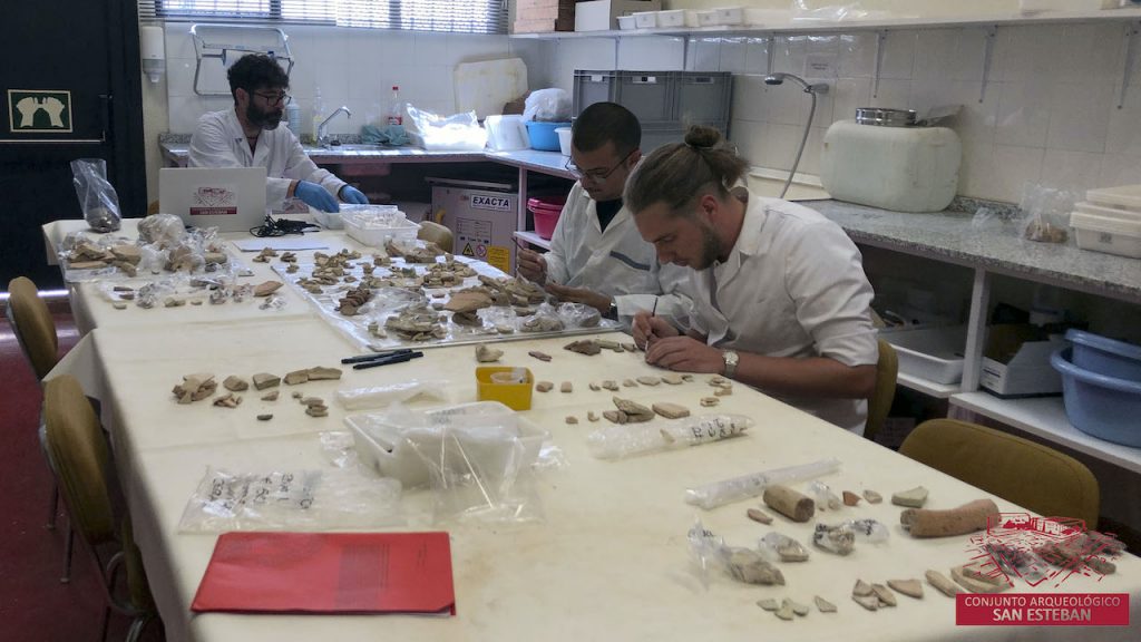 Laboratorio De Arqueología