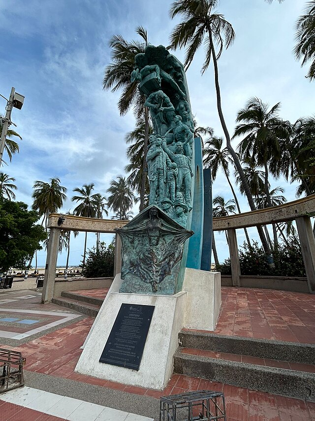 Playa Riohacha, Monumento La Identidad